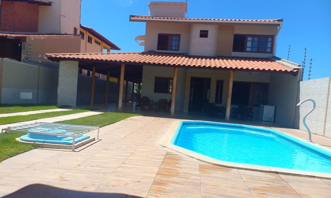 Maceio Casa | Excelente casa con 6 dormitorios, piscina y vista al mar a 50m de la playa.