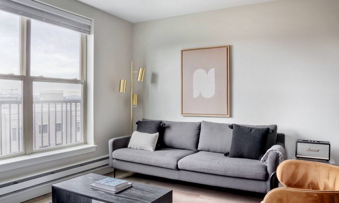 Yesler Terrace Apartamento | Exceptional First Hill 1BR w/ Lounge, Fitness & Rooftop, by Blueground