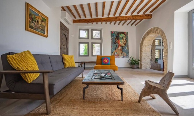 Goult Casa | Exceptional house in the heart of Goult