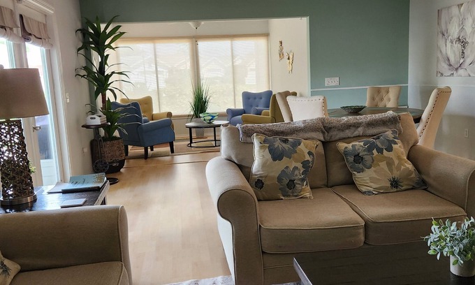 The Villages Casa | Exceptional Villa Close to Everything – Live Music, Dining & More!
