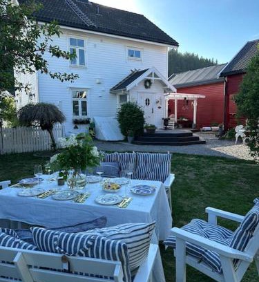 Hommelvik Villa | Exclusive 1920 century villa 10 min from AirPort