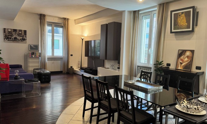 Parioli Apartamento | Exclusive Apartment with Jacuzzi "Villa Borghese"