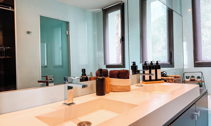 Marbella Cama Y Desayuno | Exclusive Deluxe Suite – Boutique B&B Ojén/Marbella