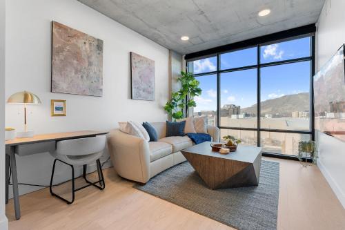 Rio Grande Apartamento | Exclusive Dwntwn Retreat-Salt Palace & DeltaCenter