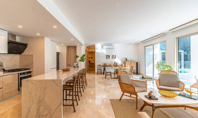 Zona Norte Apartamento | Exclusive & Modern Apartment with Private Pool
