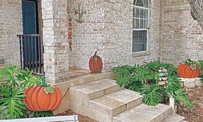 North San Antonio - SAT Casa | Exclusive Private Home -- Flexible 1-4 Bedrooms