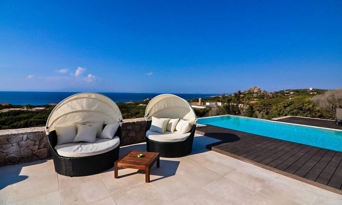 Portobello di Gallura Casa | Exclusive villa with infinity private pool