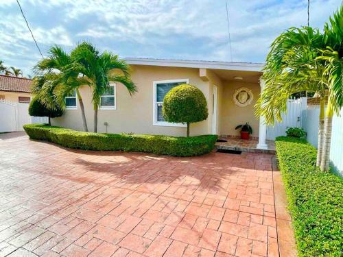 Flagami Casa | Executive House Miami, Close to Airport, Beach