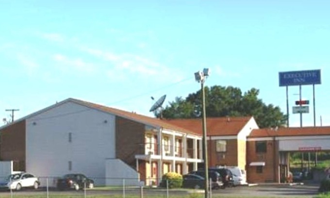 Columbia Hotel | Executive Inn