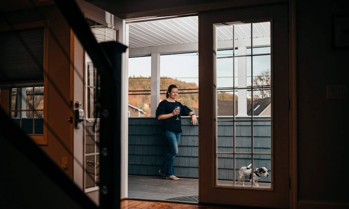 Bristol Casa | Experience the ultimate escape with stunning views and easy beach access