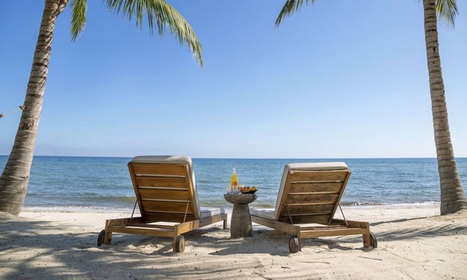 Plantation Casa | Explore Archaeological Sites! 3 Spacious Units, Outdoor Pool, Beachfront