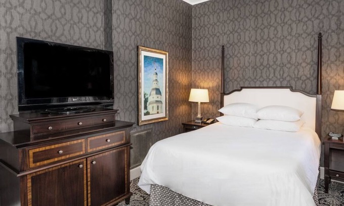 Historic District Hotel | Explore Local Attractions, Just Across Maryland State House
