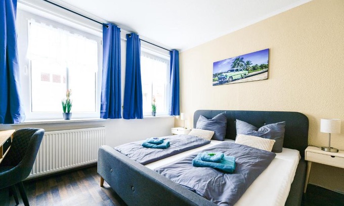 Cottbus Apartamento | Fürst-Pückler-Apartment bis 6 Personen Waschmaschine Küche 2x Parkplätze Terrasse Netflix