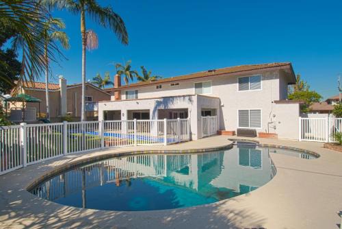 Northwest Anaheim Casa | F-16 Pirates Lair