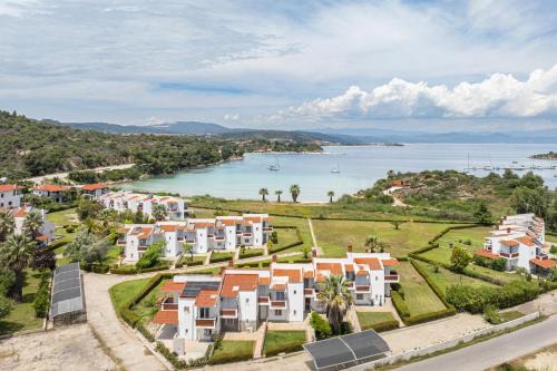 Sithonia Apartamento | F & B Summer Collection - Sithonia - Family Maisonette
