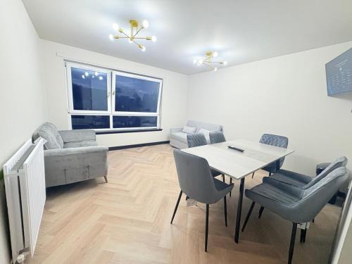 North Glasgow Apartamento | F1 2BR Free Parking Walk Dist CityC