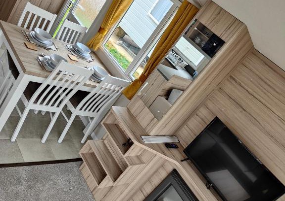Sandown Complejo | F14 Static Caravan, Fairway holiday park