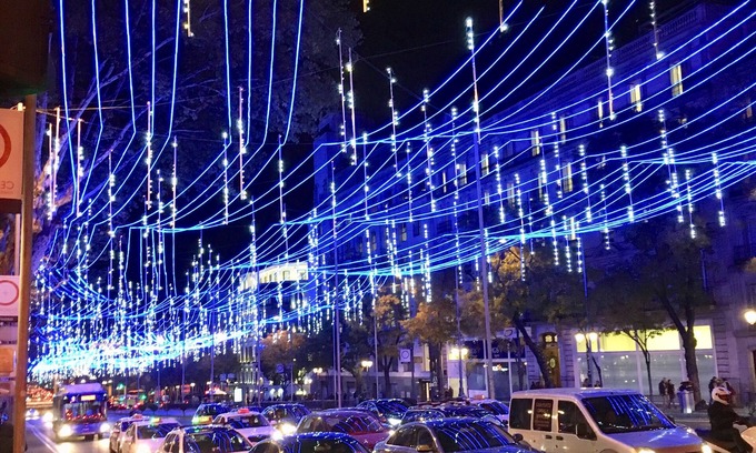 Triángulo Dorado del Arte Apartamento | Fab apartment with terraces front Prado Museum pool in summer minimum stay month