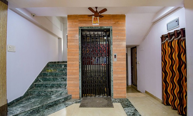 Dumdum Hotel | Fabhotel Adri Hotels