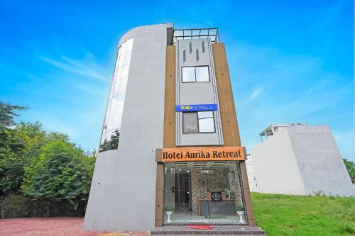 Indore Hotel | FabHotel Aurika Retreat