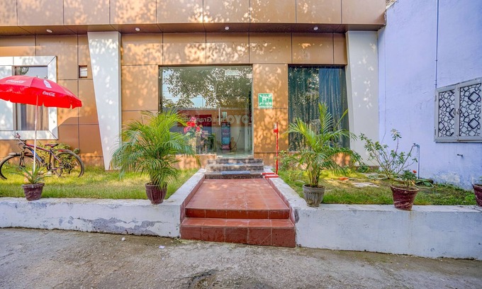 Jalandhar Hotel | Fabhotel Grand Inn