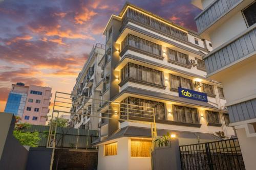 Baner Hotel | FabHotel Kohinoor Residency I