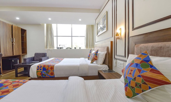 Vaishali Nagar Hotel | Fabhotel Lfc