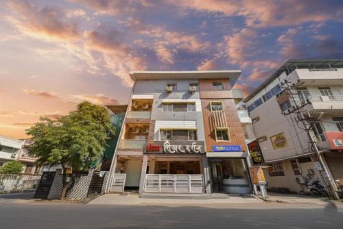 Ujjain Hotel | FabHotel Mahakal Shikhar Darshan