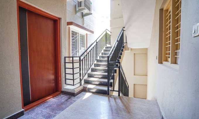 Sector 2 Hotel | Fabhotel Royal Platinum Suites