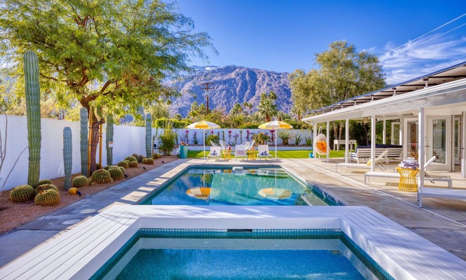 Warm Sands Casa | Fabulous Pool+Spa Home- 1.3 miles from downtown PS!
