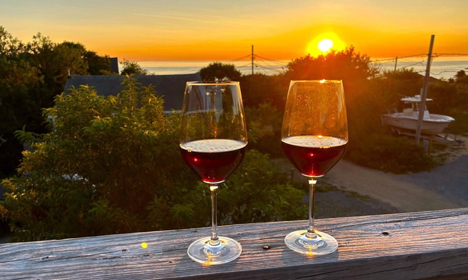 Campground Landing Casa | Fablous UpSideDown Beach Home