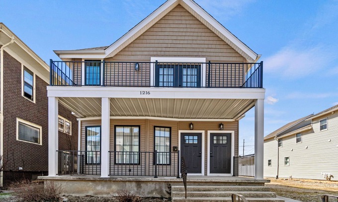 West Central Apartamento | Fairfield Ave #2- Upstairs Unit