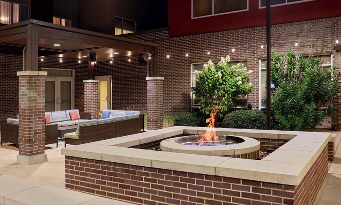 Charlotte Hotel | Fairfield Inn and Suites by Marriott Charlotte Airport