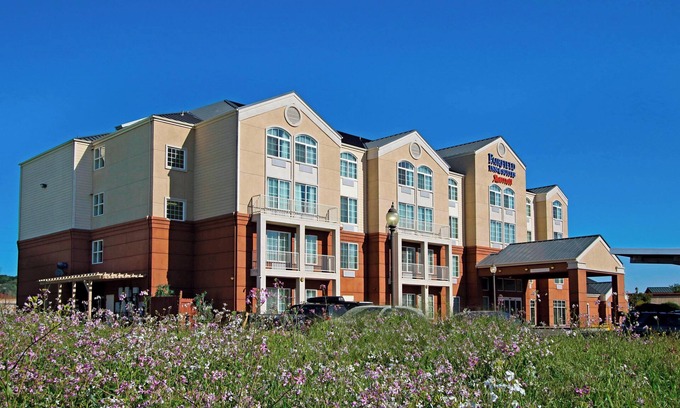 Fairfield Hotel | Fairfield Inn & Suites by Marriott Fairfield Napa Valley