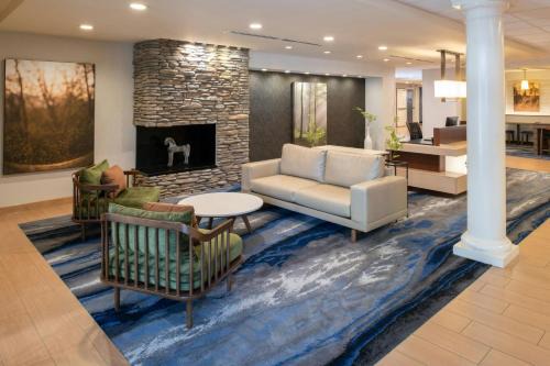 Westside Santa Cruz Hotel | Fairfield Inn & Suites by Marriott Santa Cruz