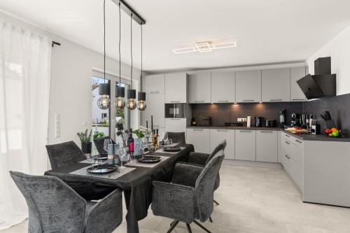 Bielefeld Apartamento | Fairmieten I Moderne Suite I Parkplatz