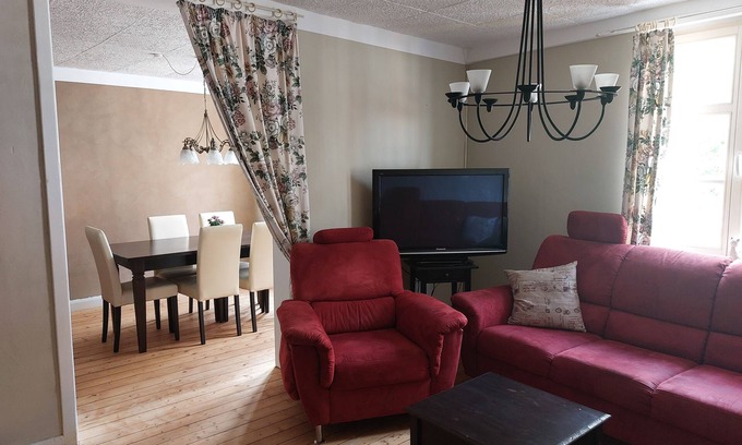 Schwalenberg Apartamento | Fairytale "Sleeping Beauty" vacation apartment in the historic old town for up to 6 people