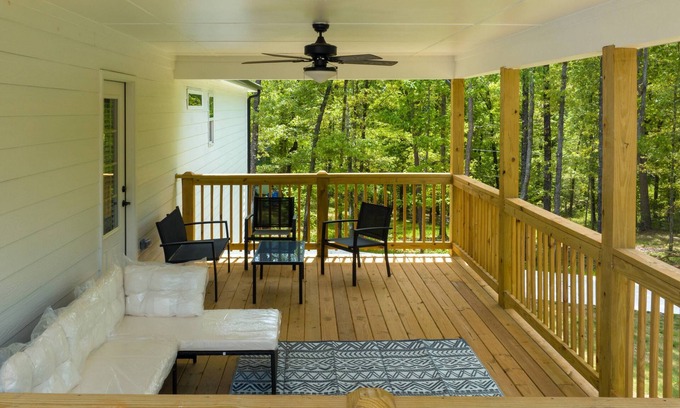 Gainesville Casa | Fall Sale: 15% Off 3+ nights – thru Nov 30!