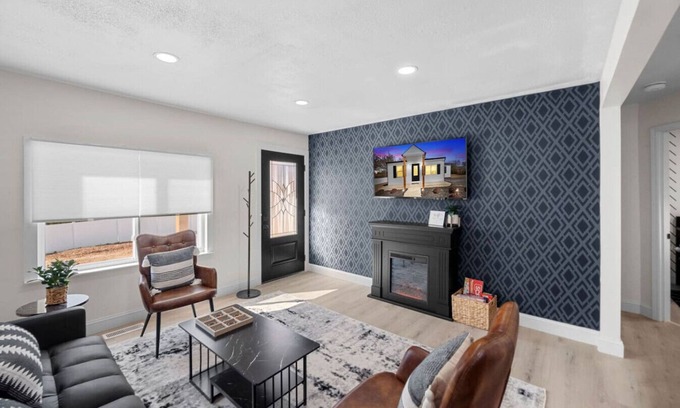 St. Charles Apartamento | FALL SALE,Cozy 2BR Chalet, W/ Hot Tub on 1.2 Private Acres!