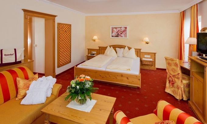 Radstadt Apartamento | Familienzimmer "goldnestl" 4-6 - Hotel Taxerhof