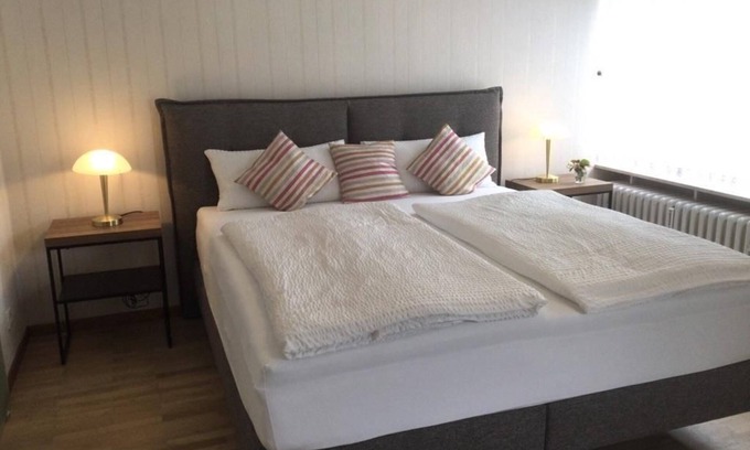 Mehring Cama Y Desayuno | Familienzimmer, Zimmer 7 - Weingut-gästehaus Loskill