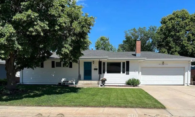 Grand Island Casa | Families- Centrally Located