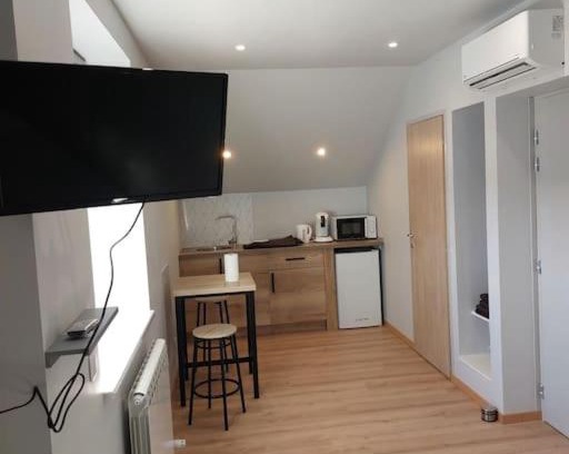 Chalon-sur-Saone Apartamento | Famille House 202