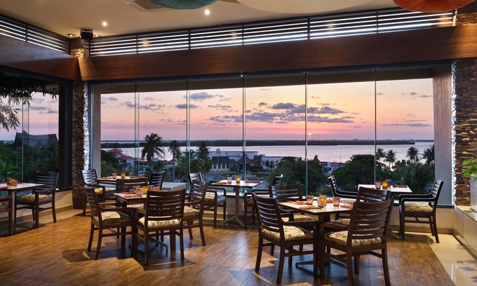 Zona Hotelera Complejo | Family 3 Bedroom Ocean Villa By Wyndham Grand Cancun