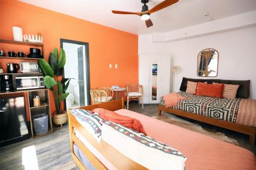 North Beach Apartamento | Family and Pet-Friendly Miami Beach Suite Beside Oceanside Park & Bark Beach