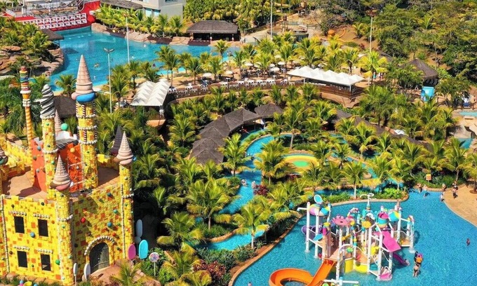 Sao Pedro Complejo | Family apartment in São Pedro Thermas Resort, next to the park!