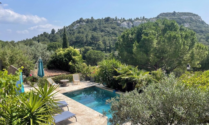 Les Baux-de-Provence Casa | Casa de campo familiar con piscina en Baux-de-Provence
