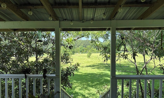 Chatawa Casa | Family farmhouse in Fair City