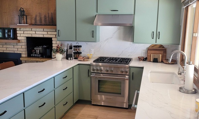 Golden Valley Casa | Family Friendly and Cozy Residential Home in Golden Valley