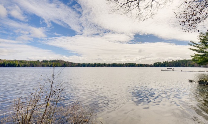 Bridgton Casa | Family-Friendly Bridgton Home, Steps to Lake!